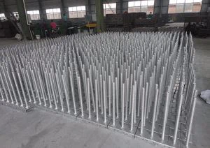 Adjustable Khoom Thiab Cov Hollow Ntsia Hlau Puag Base Rau Scaffolding System